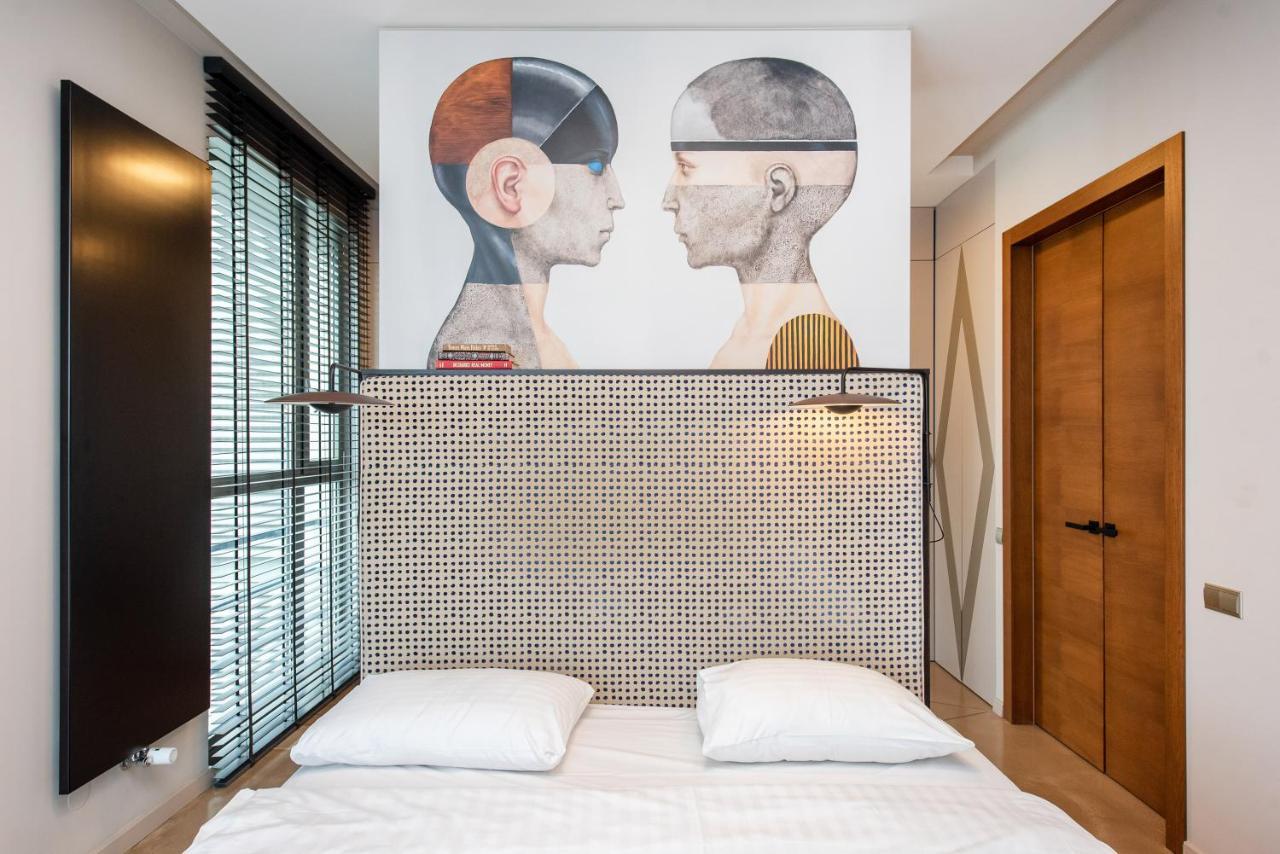 Apartment Cohost I 2bd Highrise Apt, W-balcony & Airconditioning, Great Views