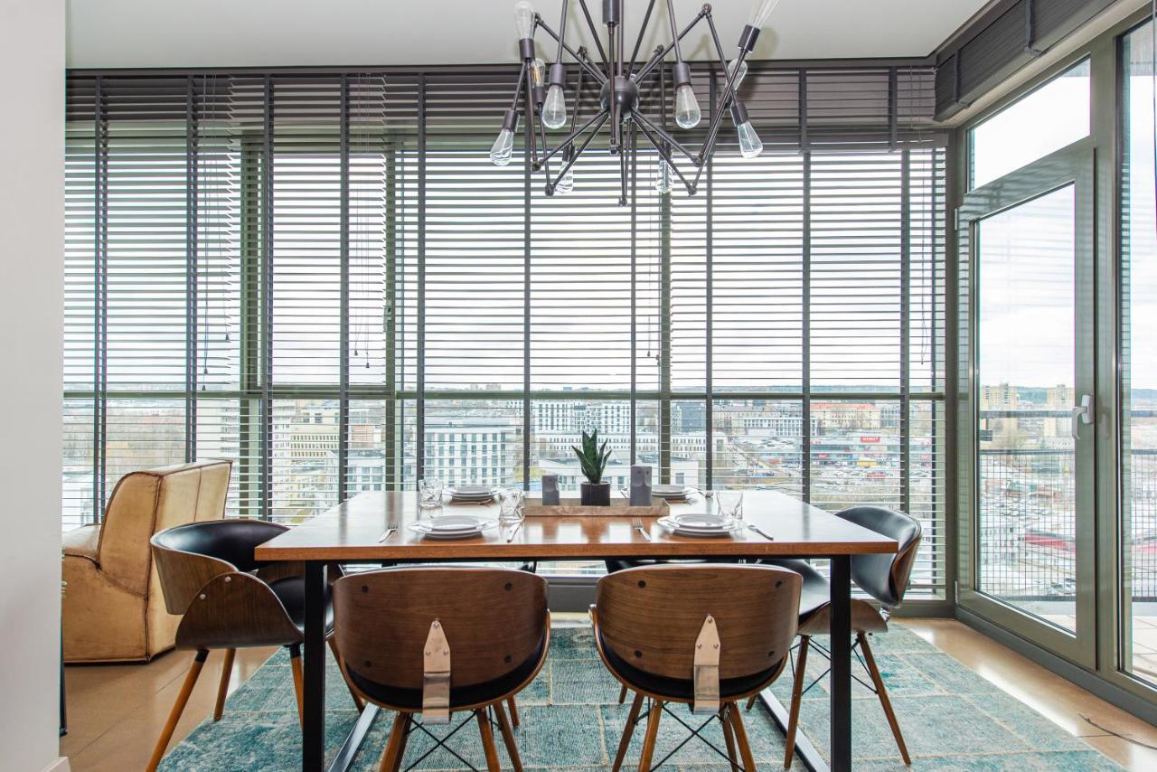Apartment Cohost I 2bd Highrise Apt, W-balcony & Airconditioning, Great Views Vilnius